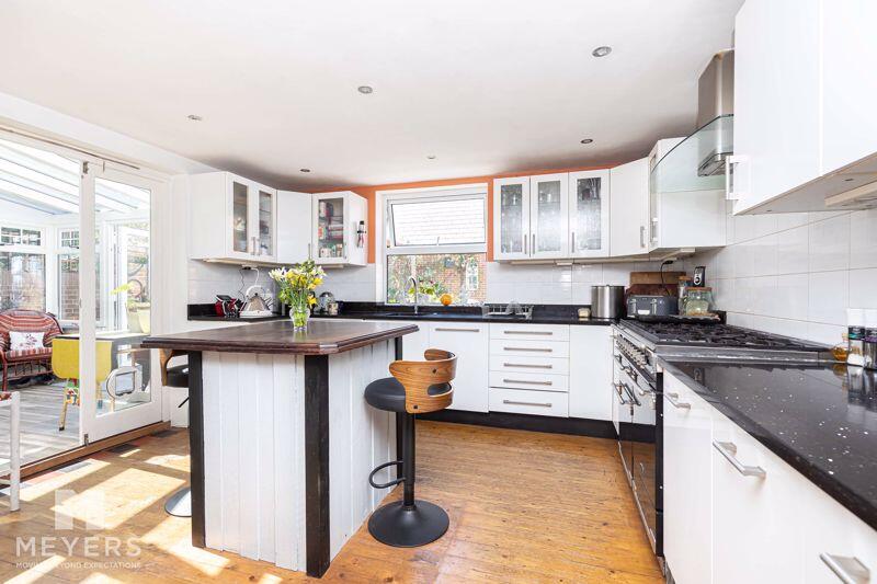 Additional image 10 of Grand Avenue, Southbourne, BH6