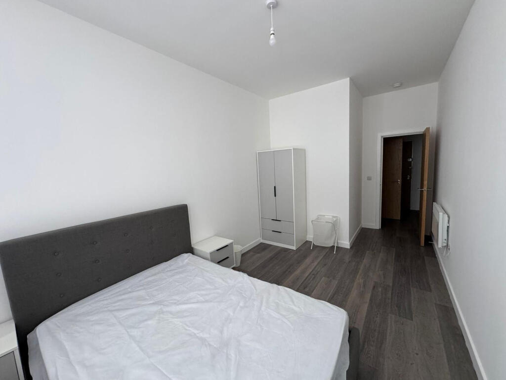 Additional image 5 of Card House, Bingley Road, Bradford, West Yorkshire, BD9