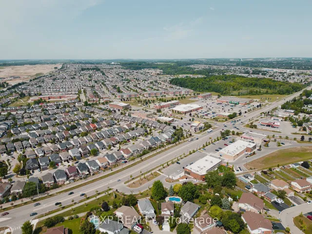 Additional image 32 of 98 Riehm St