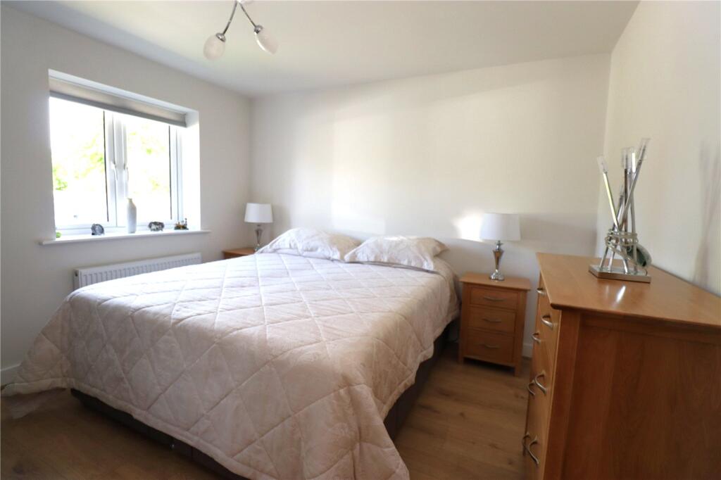 Additional image 8 of Barton Court Avenue, Barton On Sea, Hampshire, BH25