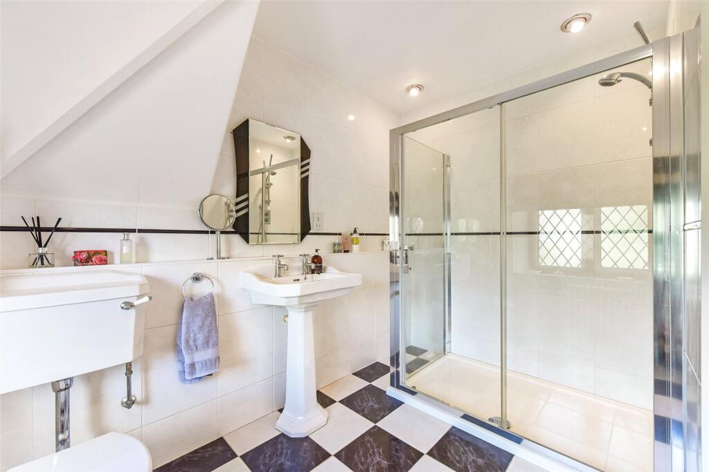 Additional image 16 of The Thatchway, Angmering, West Sussex, BN16