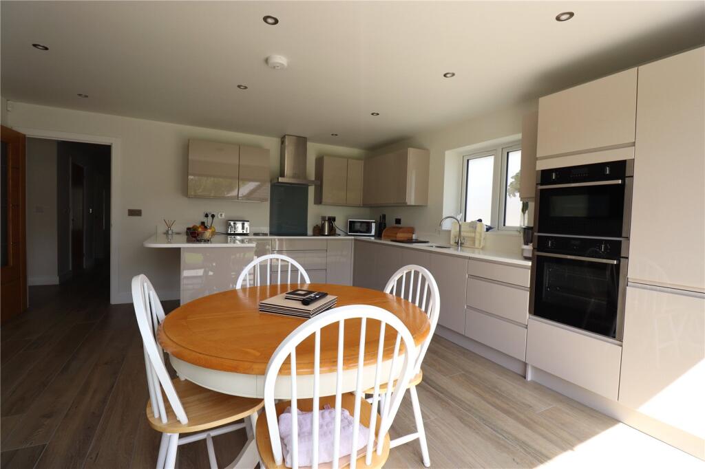 Additional image 11 of Barton Court Avenue, Barton On Sea, Hampshire, BH25