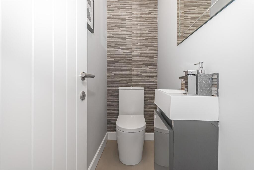 Additional image 16 of Moorlands View, Edenfield, Bury