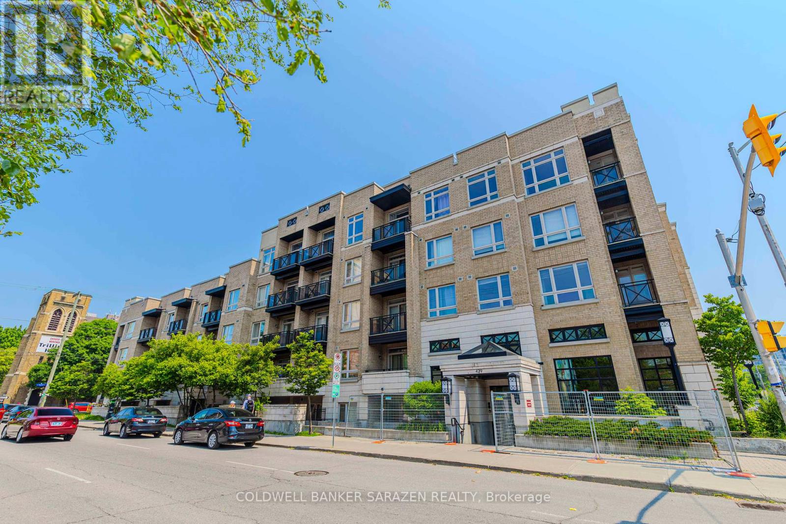 218 - 429 KENT STREET|Ottawa, Ontario K2P1B5