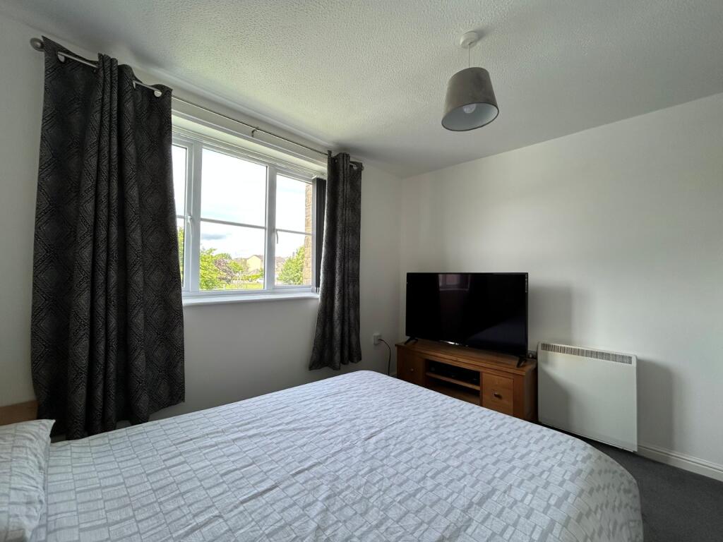 Additional image 9 of Yateholm Drive, Bradford, West Yorkshire, BD6