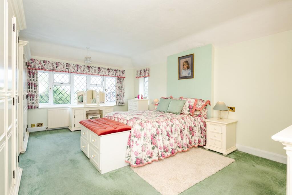 Additional image 16 of George V Avenue, West Worthing, West Sussex, BN11 5RQ