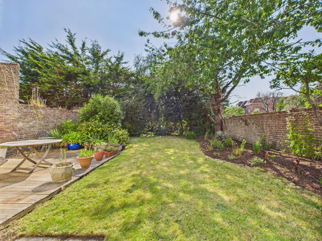 Additional image 33 of Heene Road, Worthing, BN11