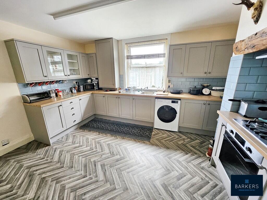 Additional image 4 of Bradford Road, East Bierley