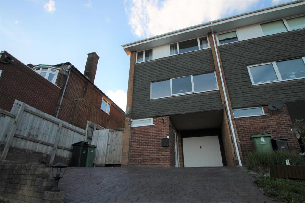 Property image for Hunnington Crescent, Halesowen