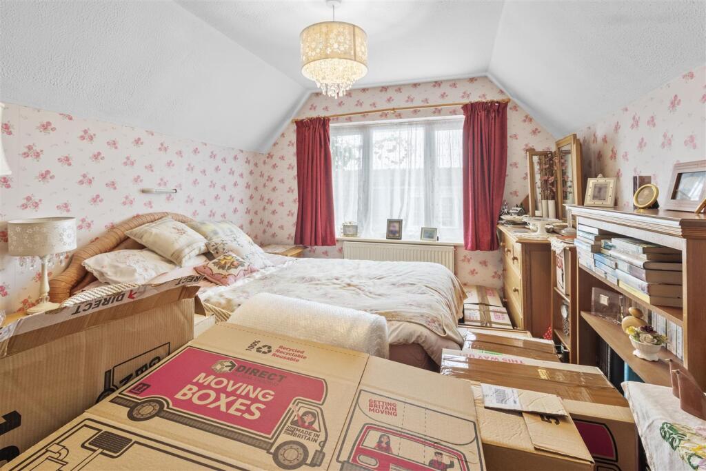 Additional image 19 of Lodge Avenue, Eastbourne