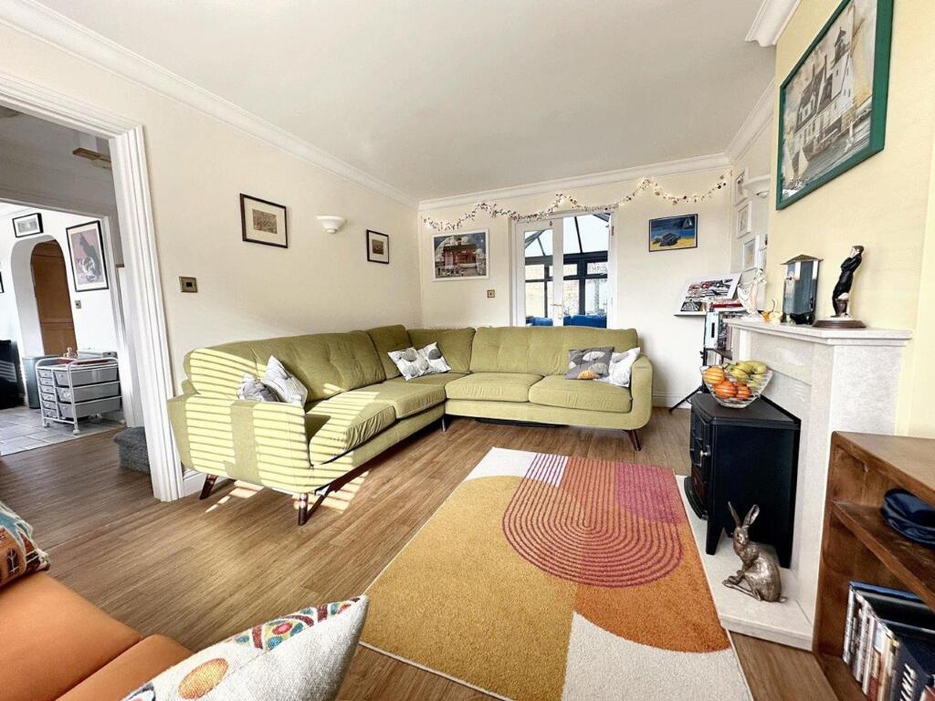 Additional image 2 of Burnes Vale, Rottingdean, BN2 7DW