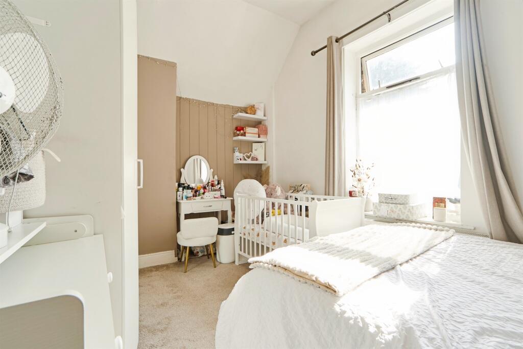 Additional image 9 of Daisy Hill Lane, Bradford