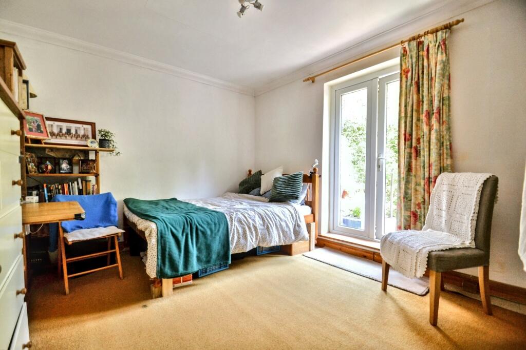 Additional image 10 of Broadstone