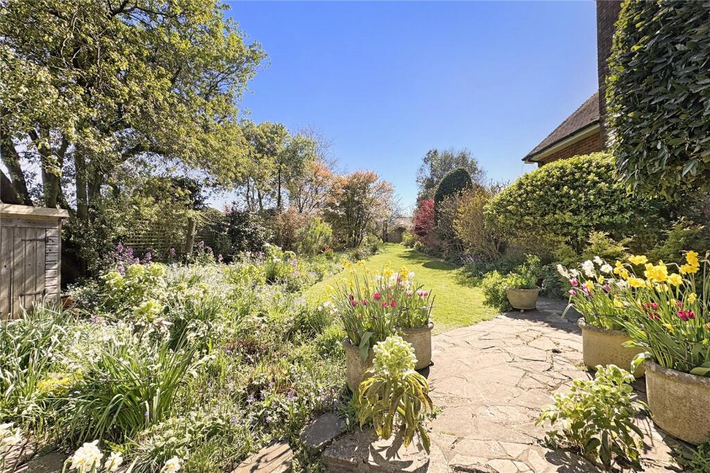 Additional image 29 of High Street, Angmering