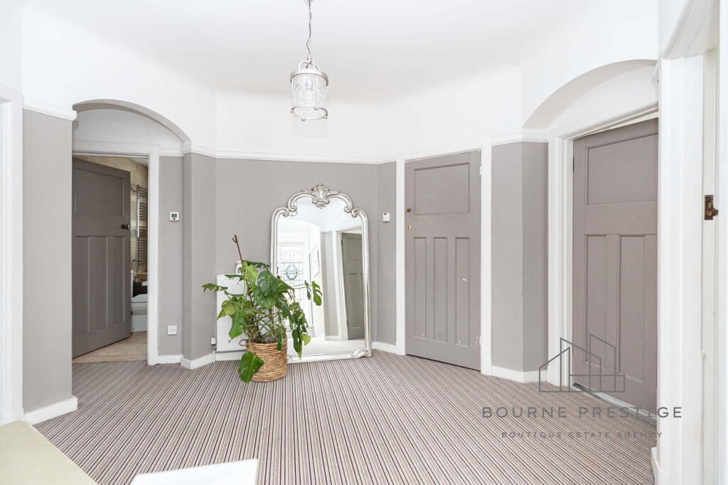 Additional image 25 of St Albans Ave, Queens Park