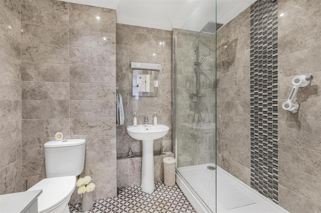 Additional image 6 of Capel Avenue, Peacehaven