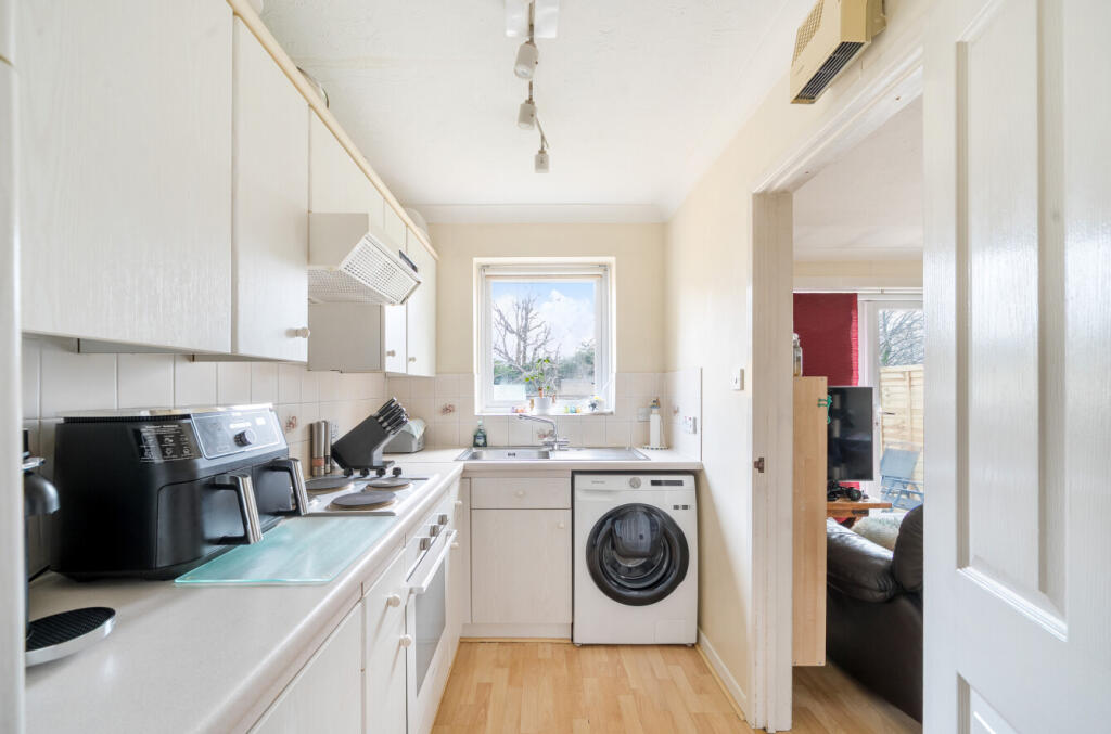 Additional image 4 of Primrose Gardens, Poole, Dorset