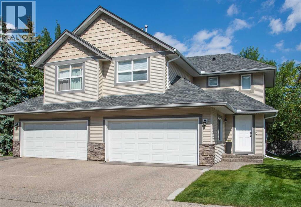 67 Cedarwood Lane SW|Calgary, Alberta T2W6J3