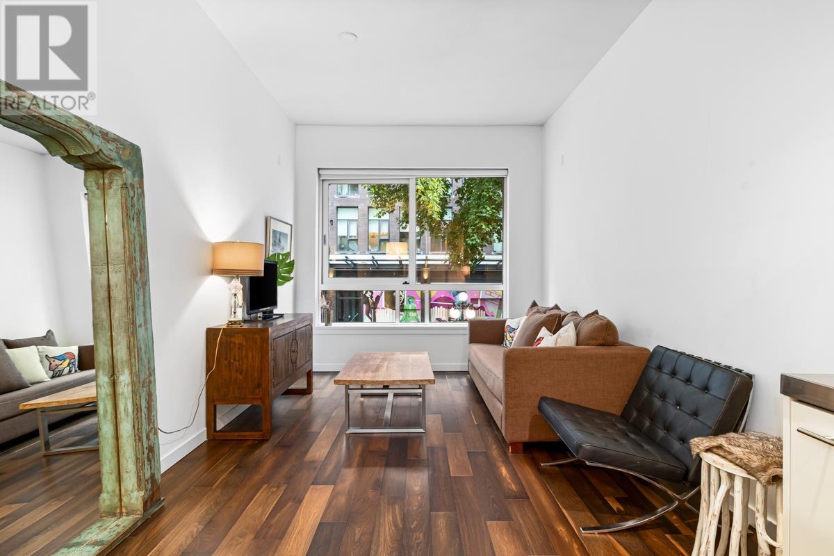 206 36 WATER STREET|Vancouver, British Columbia V6B0B7