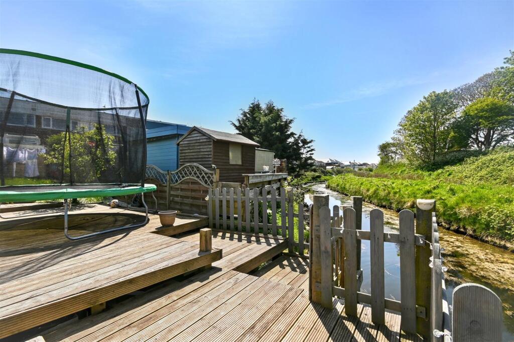 Additional image 19 of Coast Road, Pevensey Bay, Pevensey