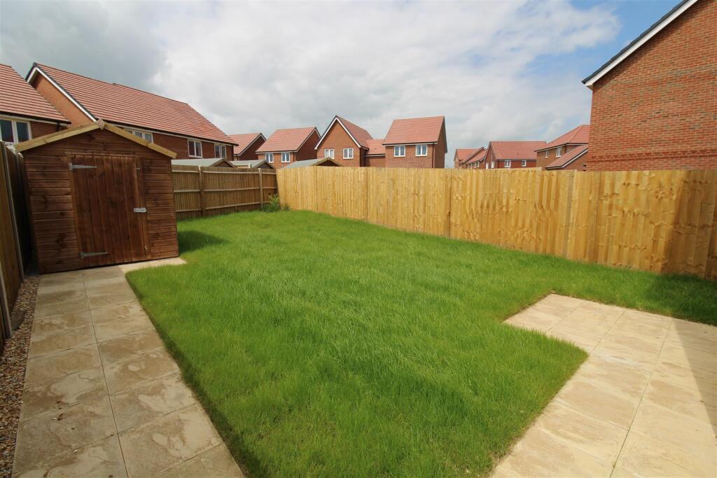 Additional image 12 of Connemara Crescent, Fontwell, Arundel