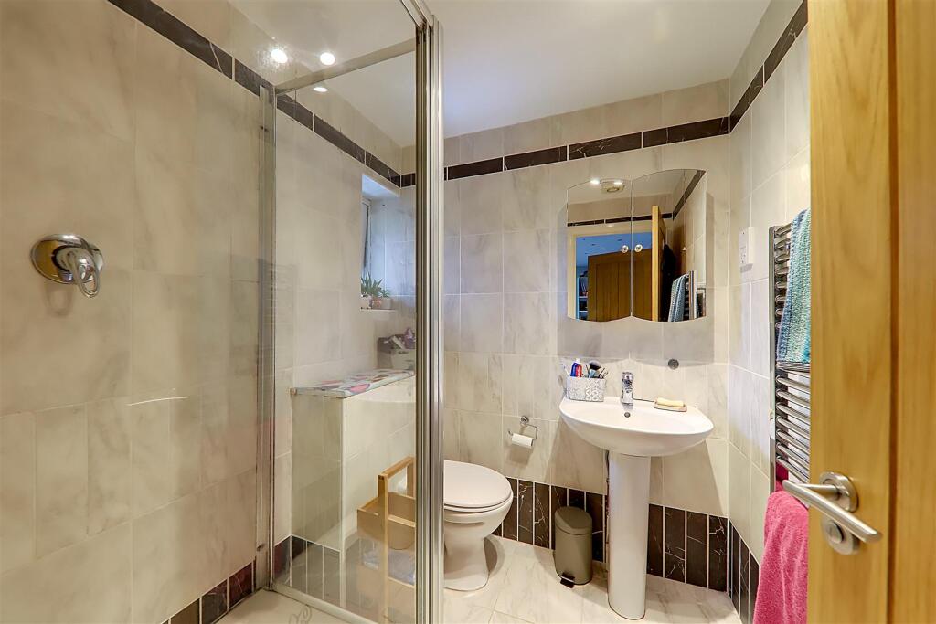 Additional image 30 of Longlands Glade, Charmandean, Worthing