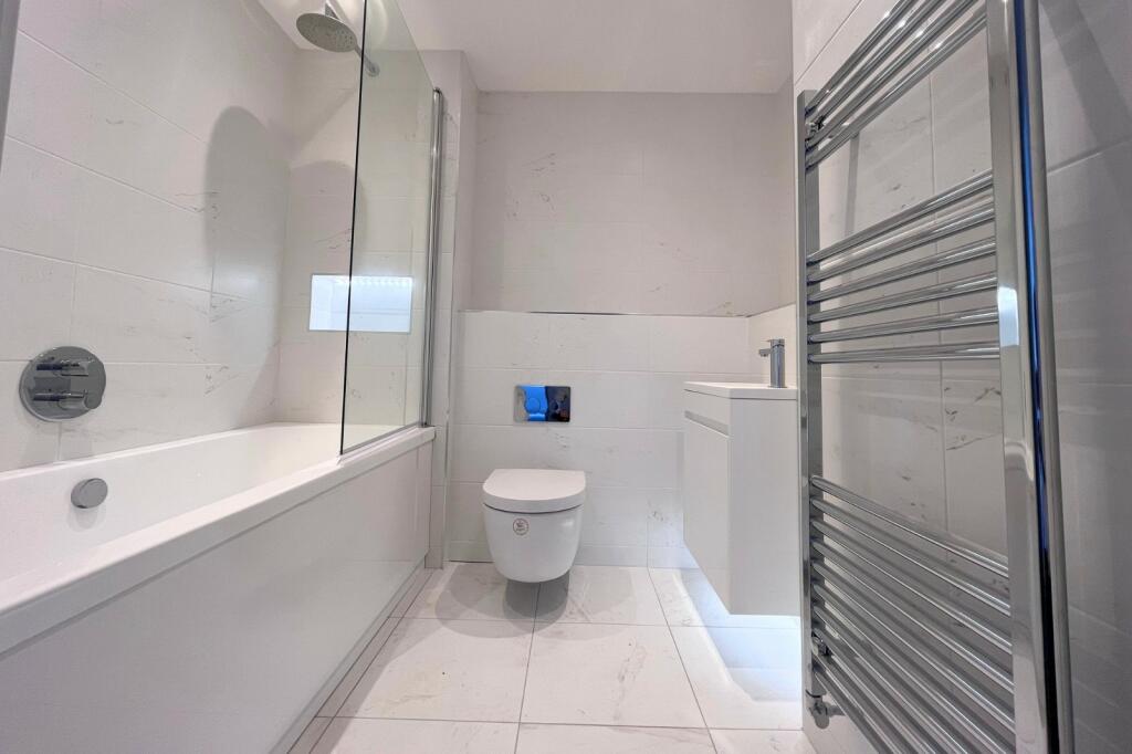 Additional image 10 of Castle Rise, Lymington Road, Highcliffe, Dorset. BH23 4JS