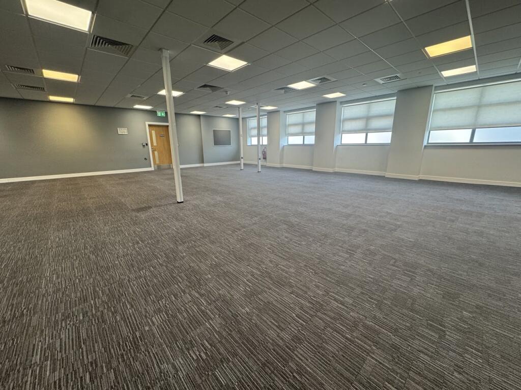 房产图片 4 - 地面层物业，Facet路，伯明翰，B38 9PT