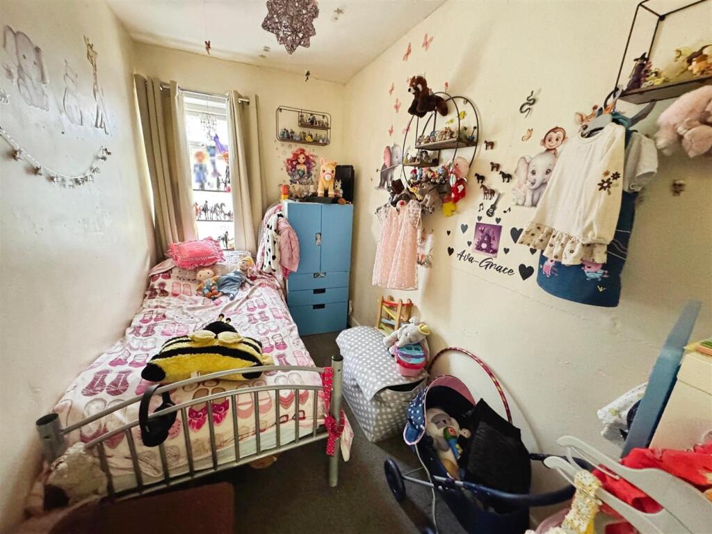 Additional image 8 of Cooper Lane, Bradford