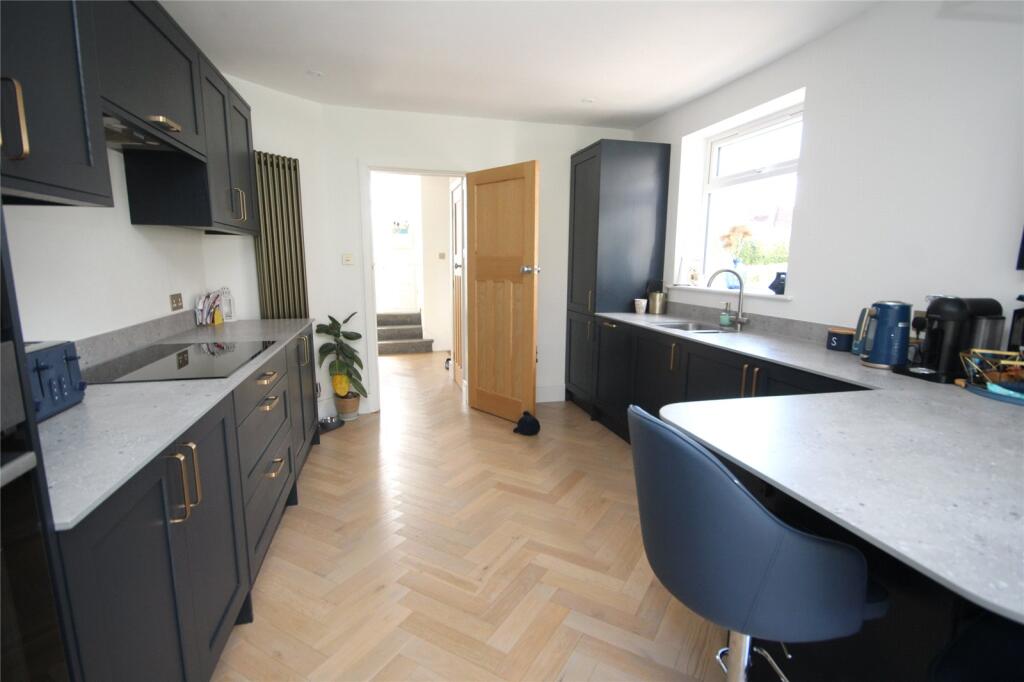 Additional image 4 of Barton Court Avenue, Barton on Sea, New Milton, Hampshire, BH25