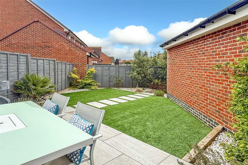 Additional image 17 of Ernest Fitches Way, Littlehampton, West Sussex