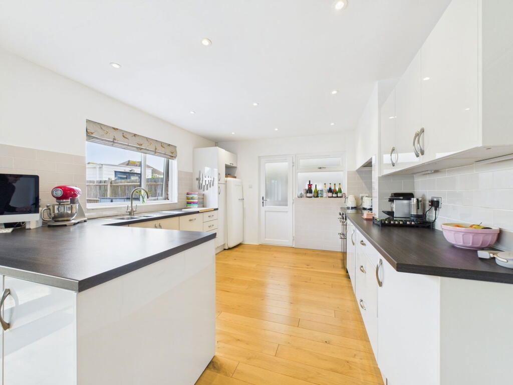 Additional image 8 of Bernard Road, Worthing, BN11