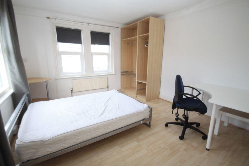 Additional image 5 of Student Property, Winton