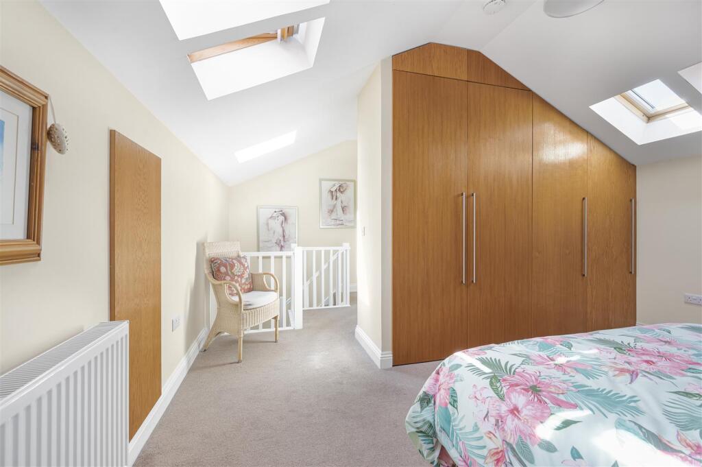 Additional image 18 of Capel Avenue, Peacehaven