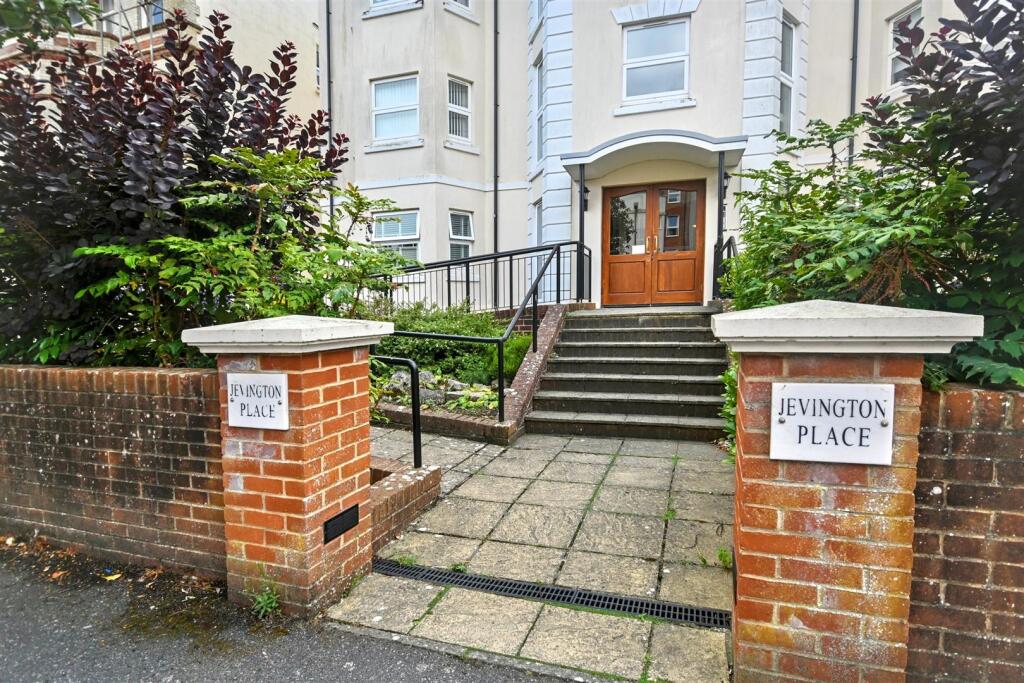 Additional image 17 of Jevington Gardens, Eastbourne