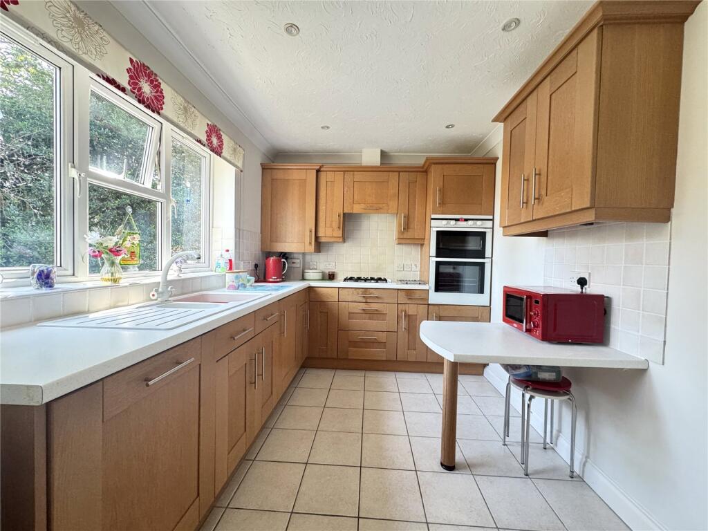 Additional image 3 of Caslake Close, New Milton, Hampshire, BH25