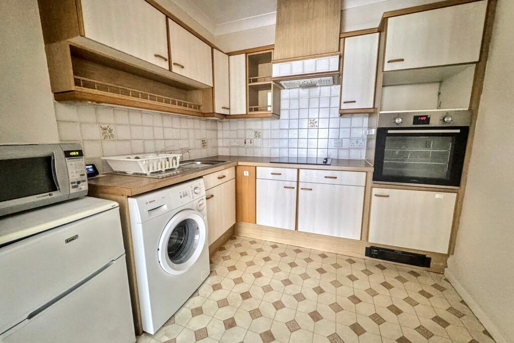 Additional image 6 of Ferndown