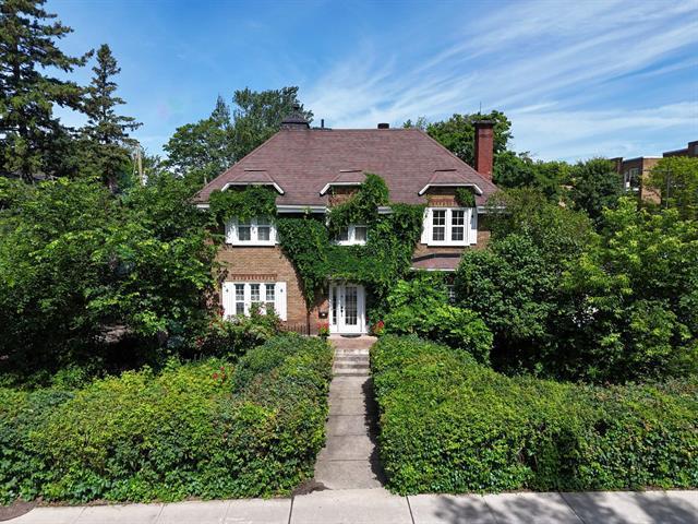 902 Grande Allée O.|Québec (Sainte-Foy/Sillery/Cap-Rouge), Quebec G1S1C5