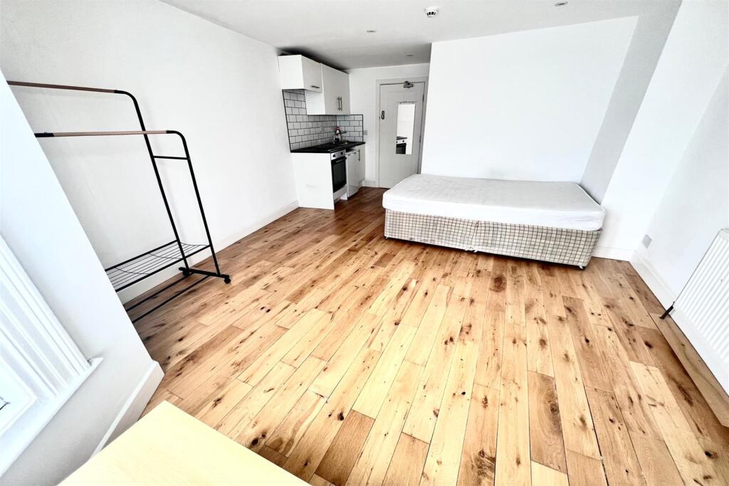 Additional image 5 of Bournemouth