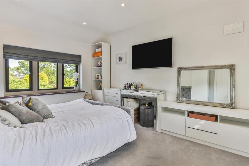 Additional image 10 of Blake Hill Crescent, Lilliput, Poole