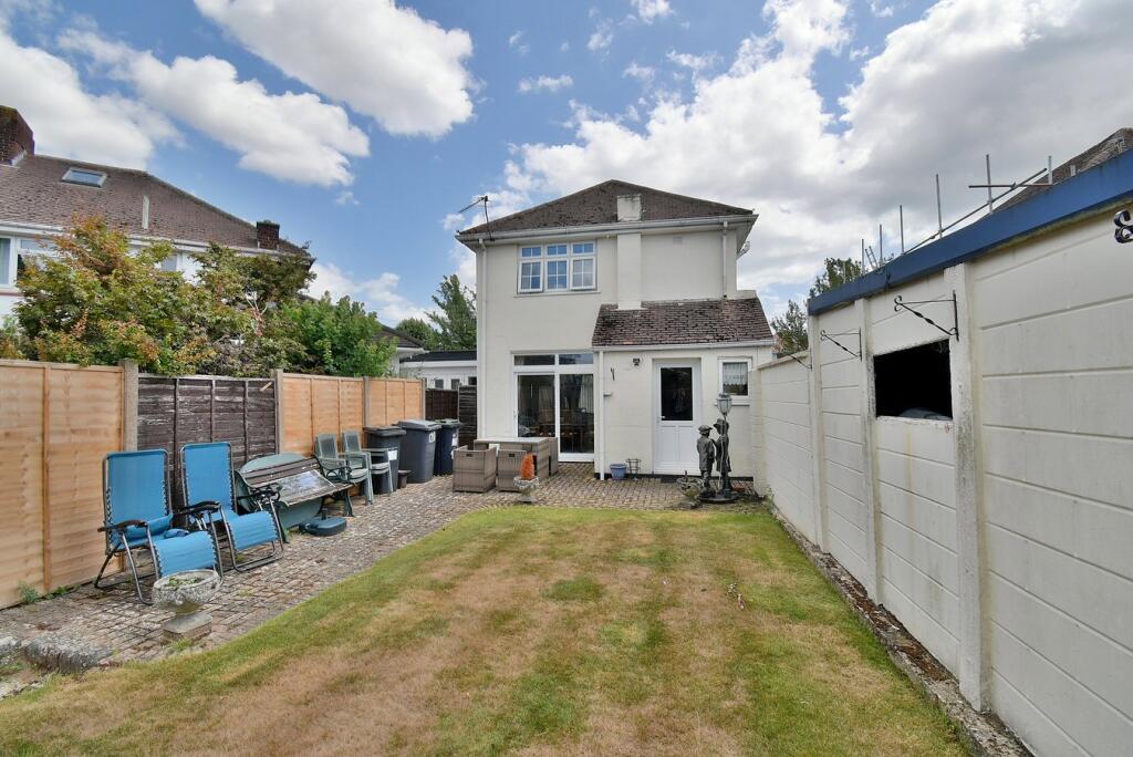 Additional image 12 of Saxonhurst Road, Bournemouth, BH10