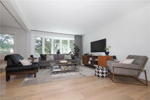 Additional image 8 of 218 Greenbrook Dr