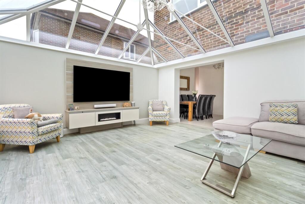 Additional image 11 of Chesswood Road, Worthing