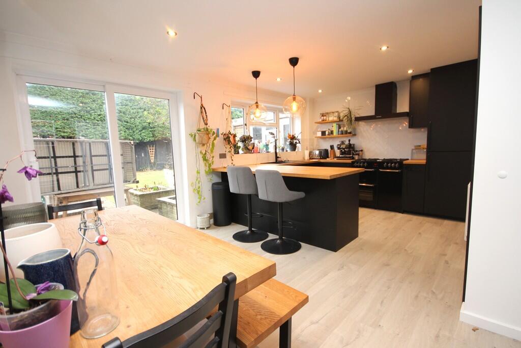 Additional image 15 of Durweston Close, Muscliff, Bournemouth