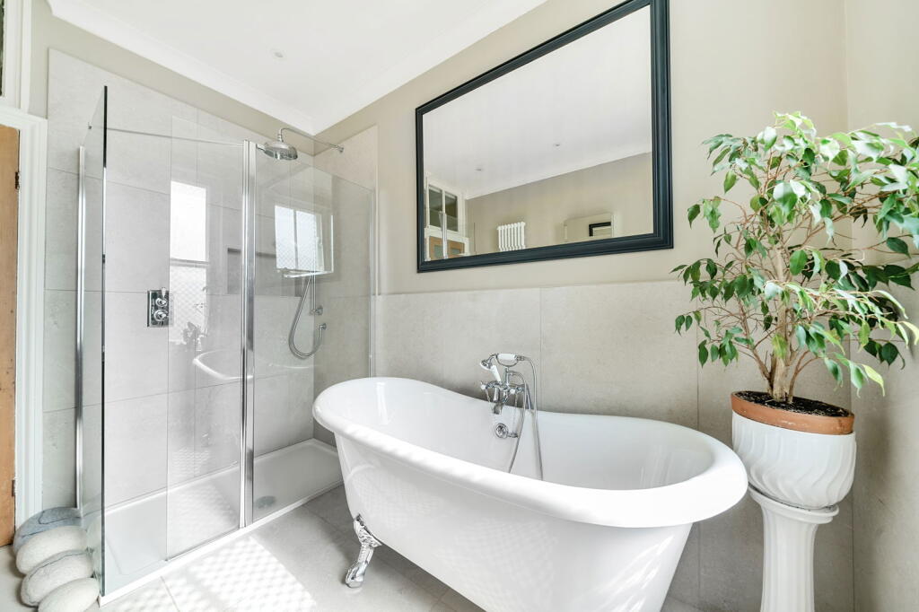 Additional image 13 of Bolton Road, Silsden, BD20 0JY