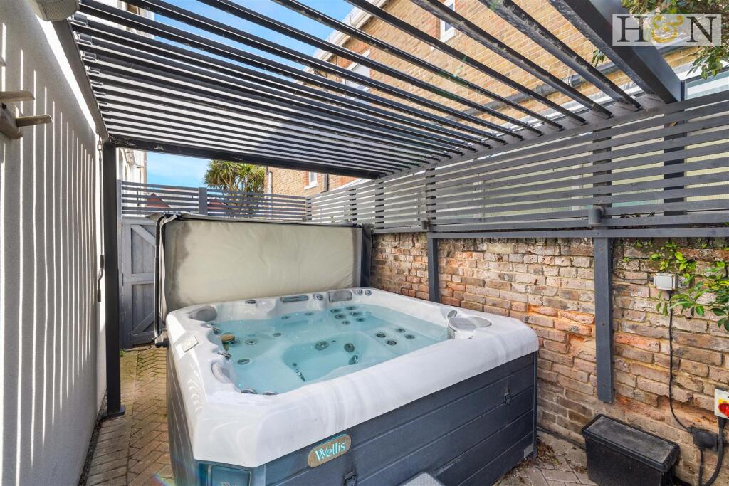 Additional image 35 of Windsor Road, Worthing