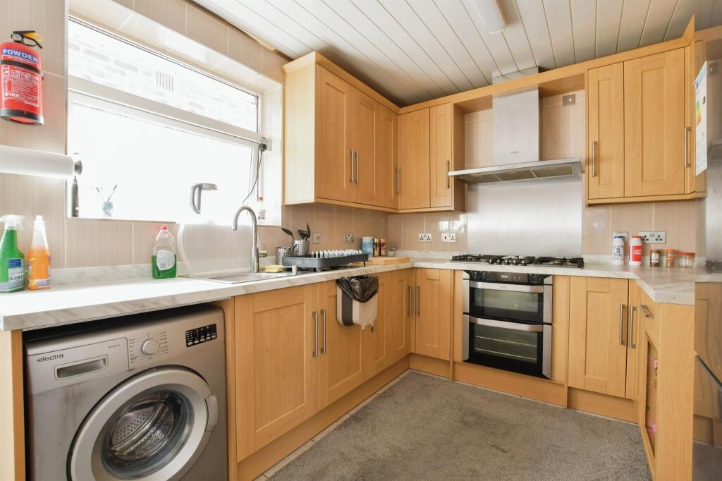 Additional image 12 of Leybourne Avenue, Bournemouth