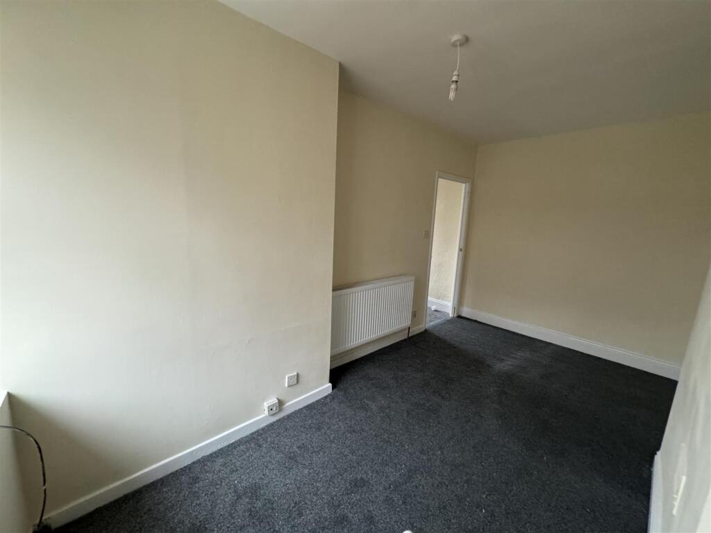 Additional image 8 of Pearl Street