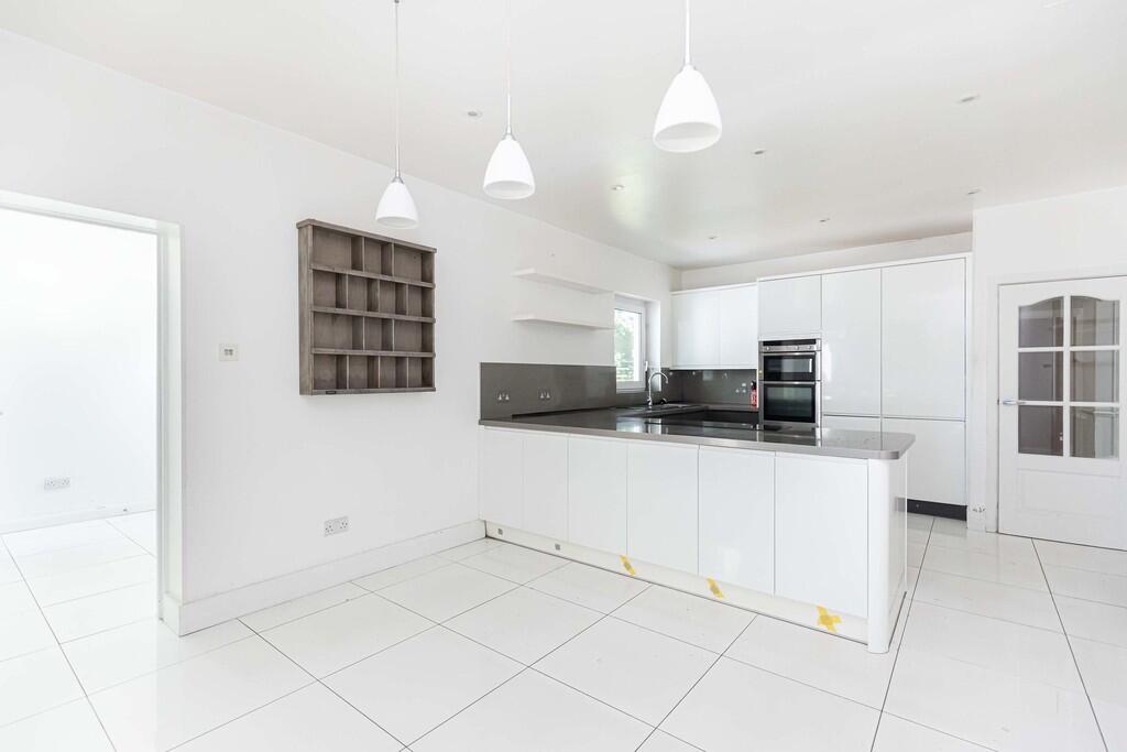 Additional image 8 of Wood Lane, Bournemouth