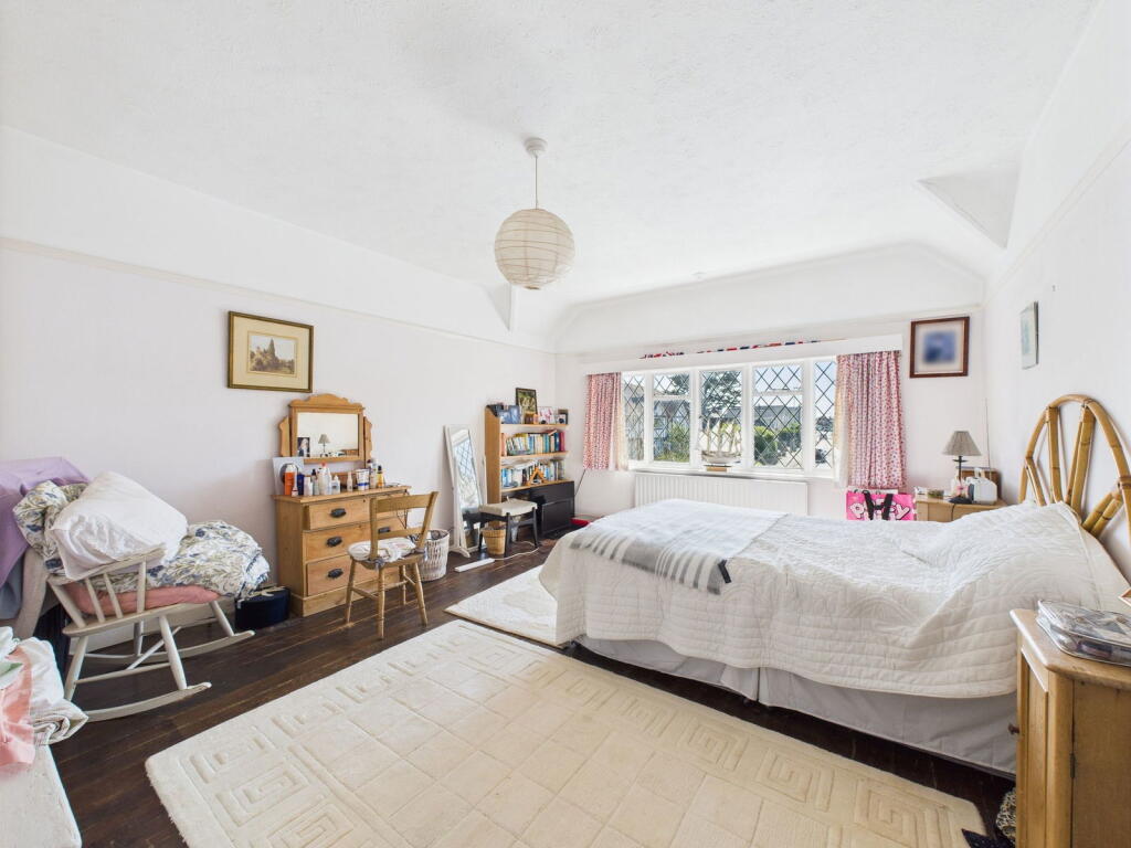 Additional image 12 of George V Avenue, Worthing, BN11